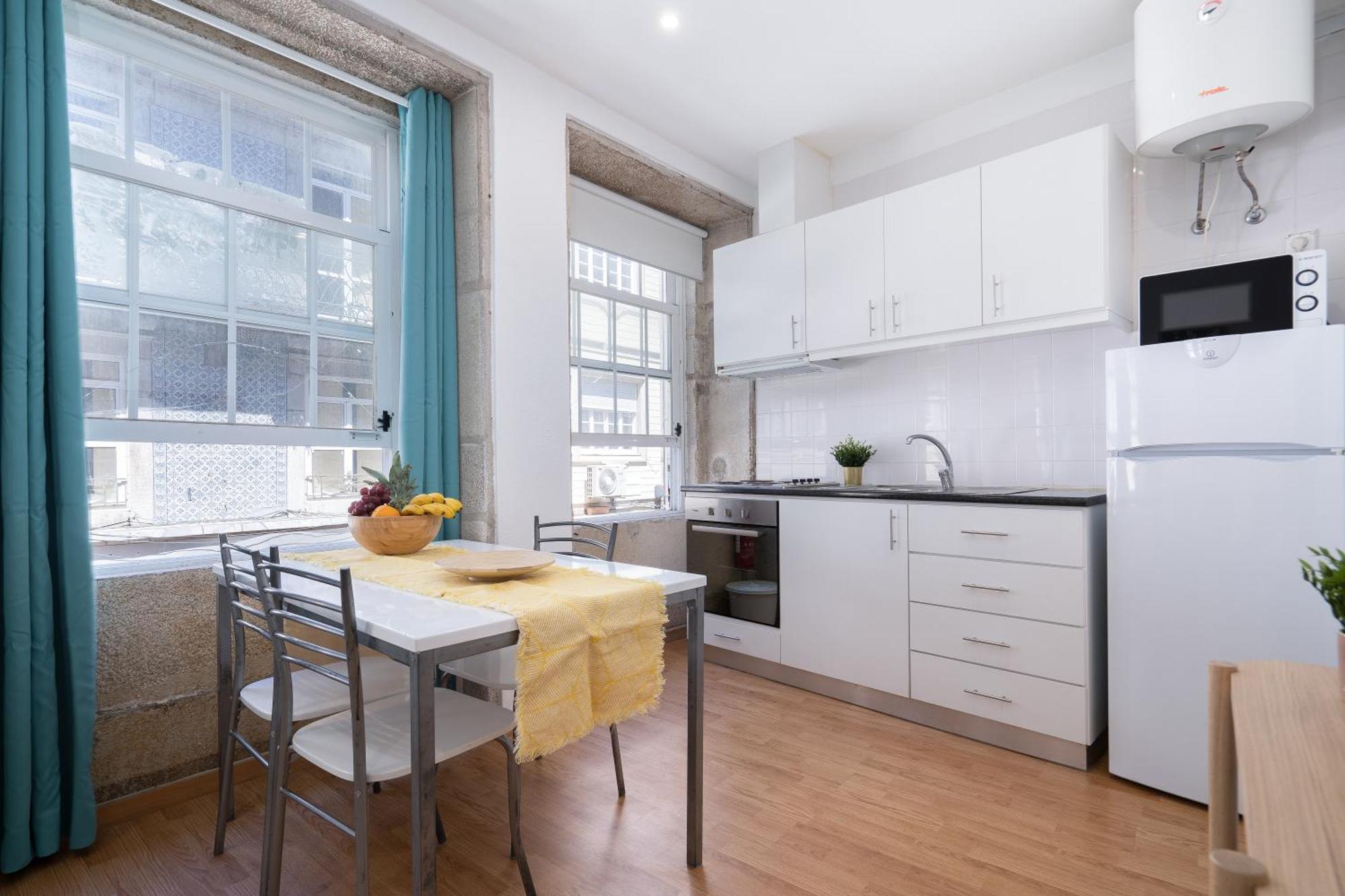 דירות פורטו Host Wise - Colorful Fresh Flats - Batalha חדר תמונה