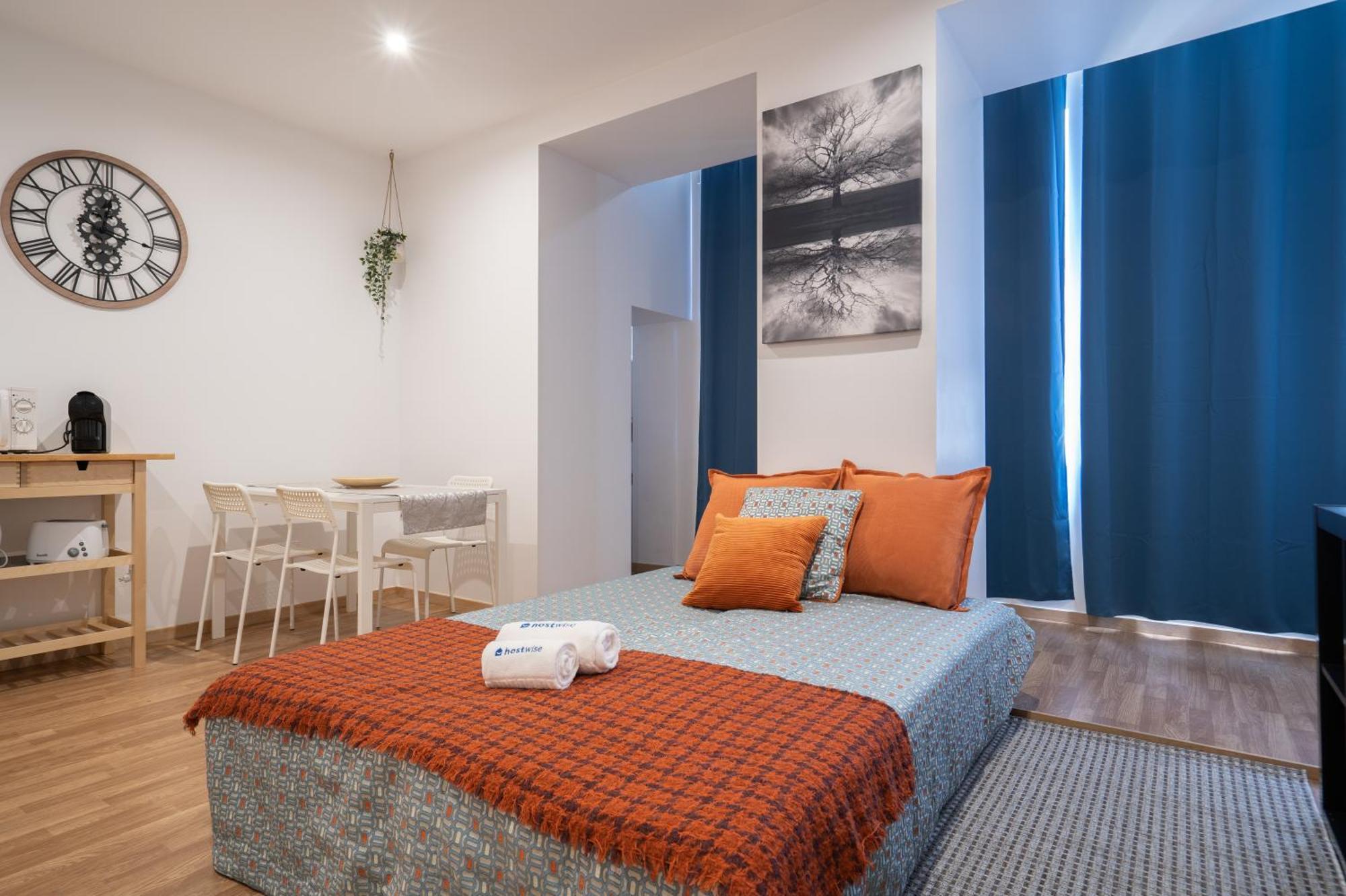 דירות פורטו Host Wise - Colorful Fresh Flats - Batalha חדר תמונה