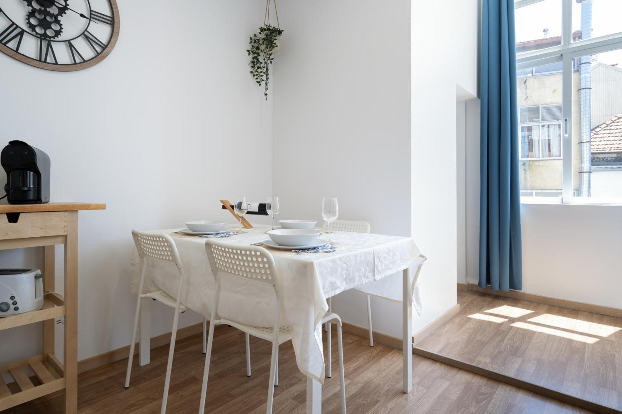 דירות פורטו Host Wise - Colorful Fresh Flats - Batalha חדר תמונה